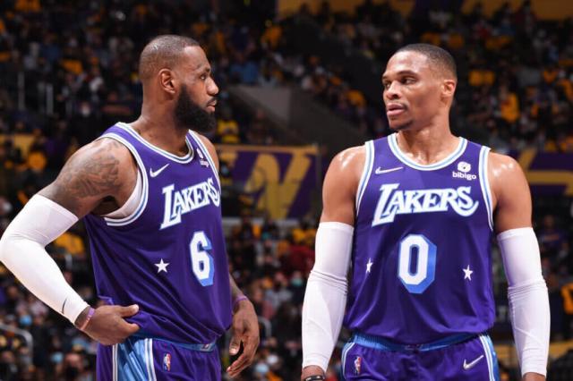 1640618126429079039.jpeg GettyImages-1237406515-1024x682.jpeg